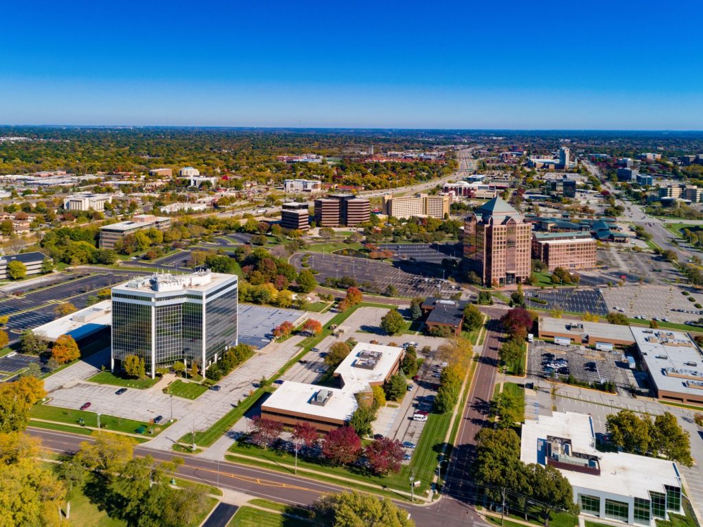 Closest Airport To Overland Park Ks monarchairgroup.com
