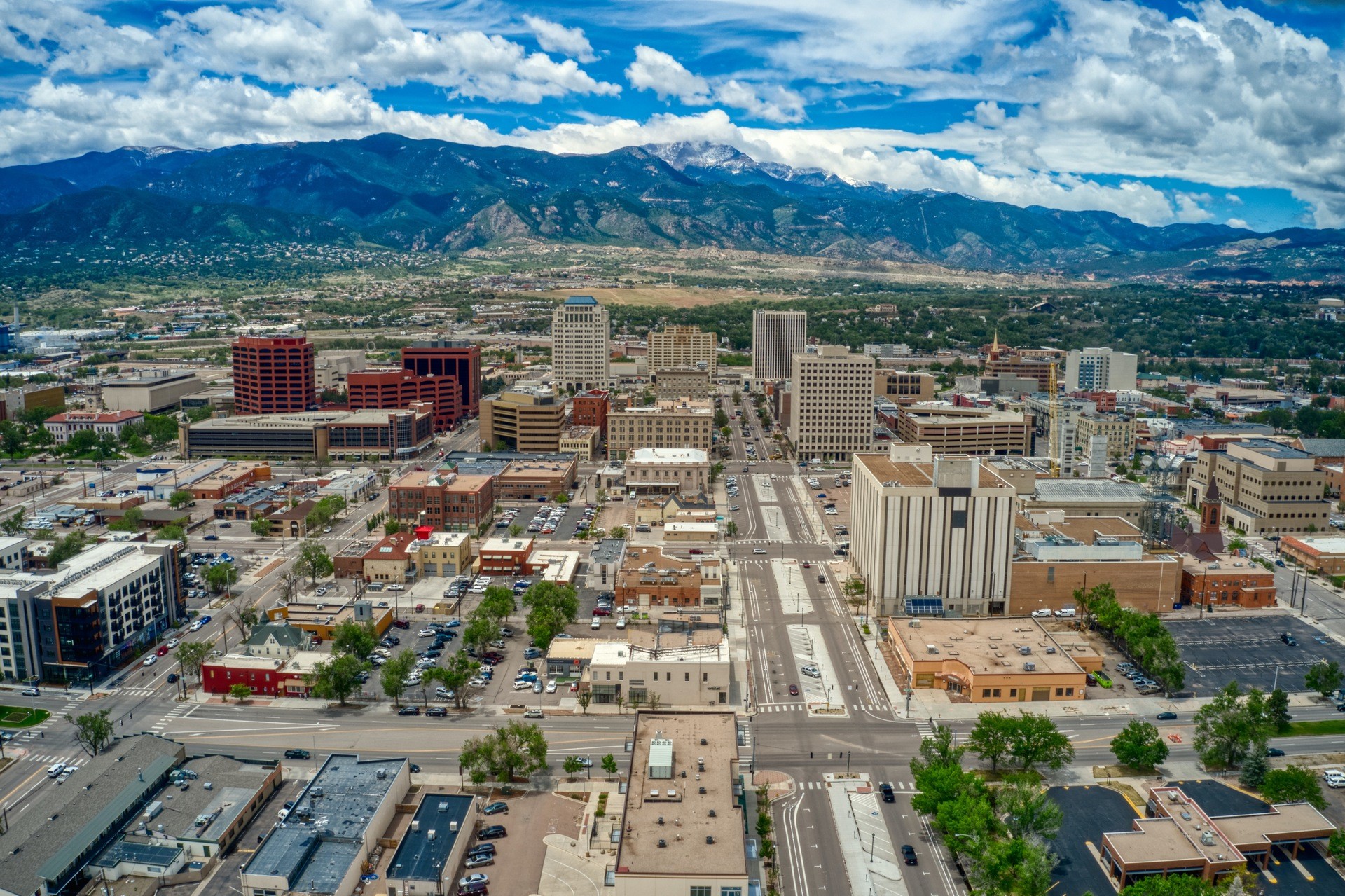 Colorado Springs Private Jet and Air Charter Flights