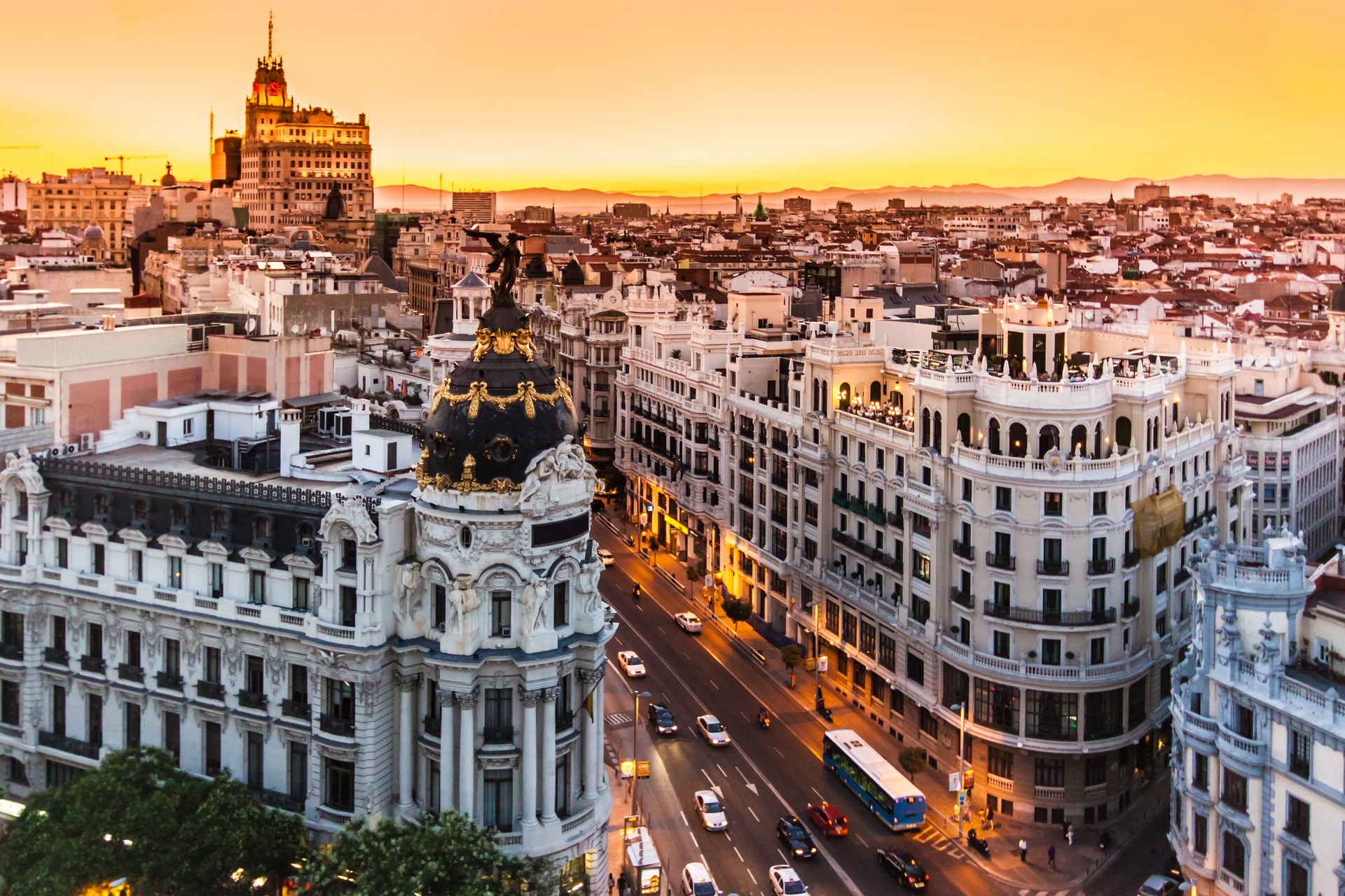 Madrid Private Jet and Air Charter Flights