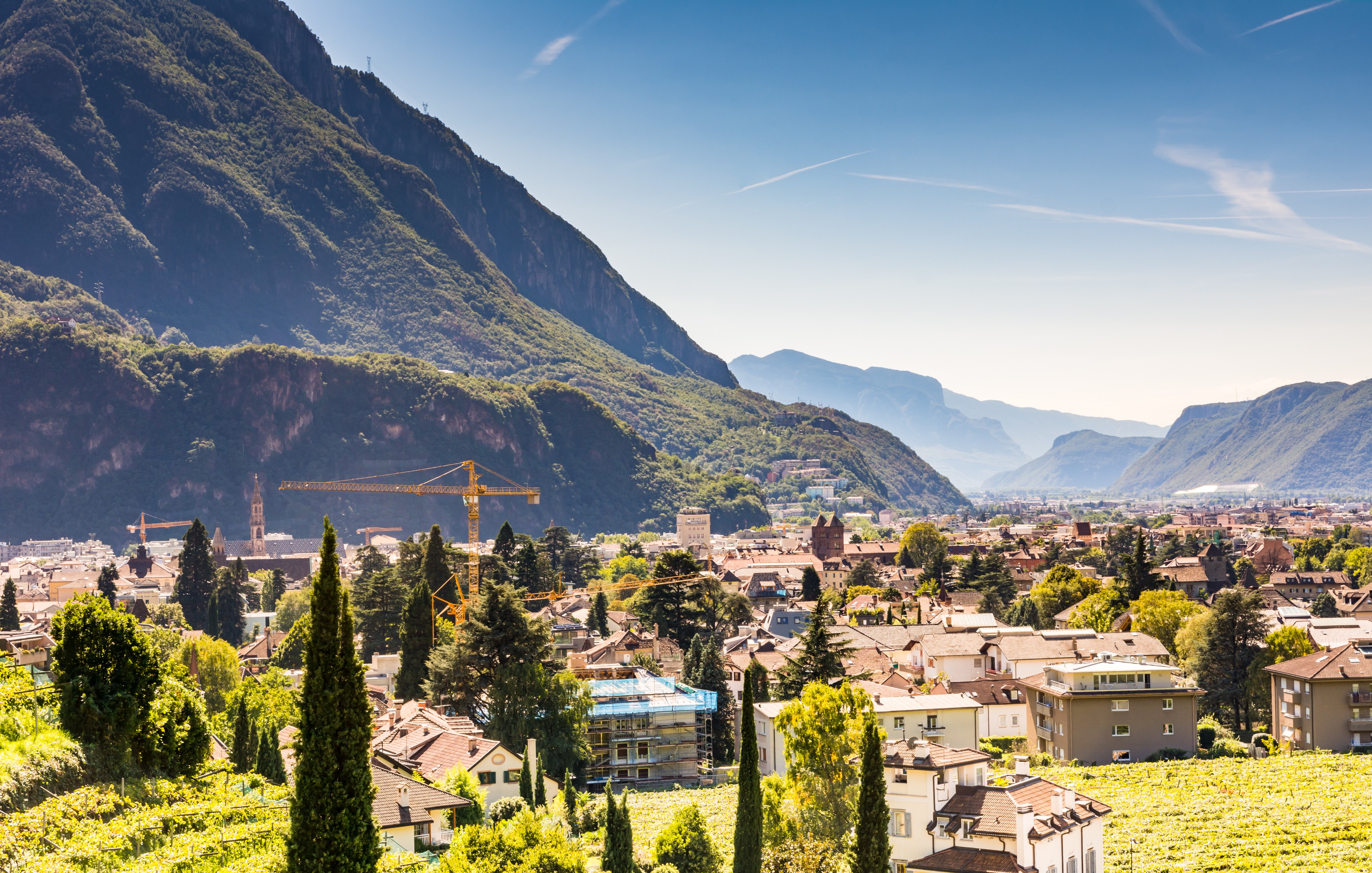 Bolzano Private Jet and Air Charter Flights