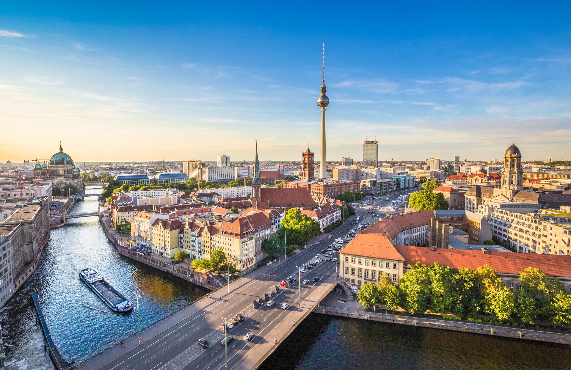 Berlin Private Jet and Air Charter Flights
