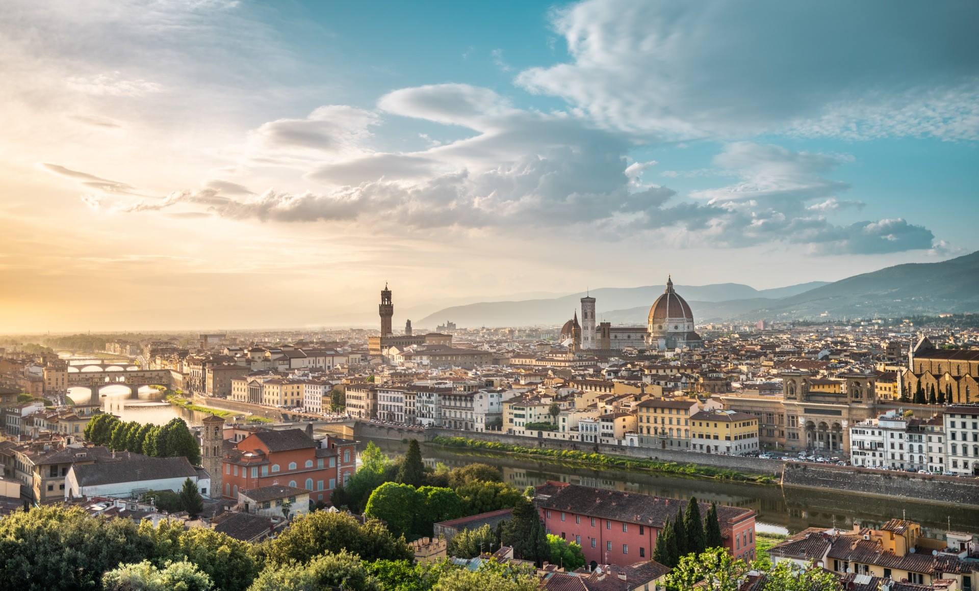 Florence Private Jet and Air Charter Flights