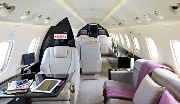 Embraer Legacy 650 interior 2