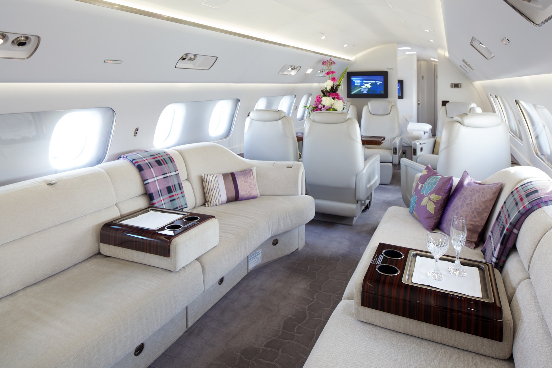 Embraer Lineage 1000E Interior