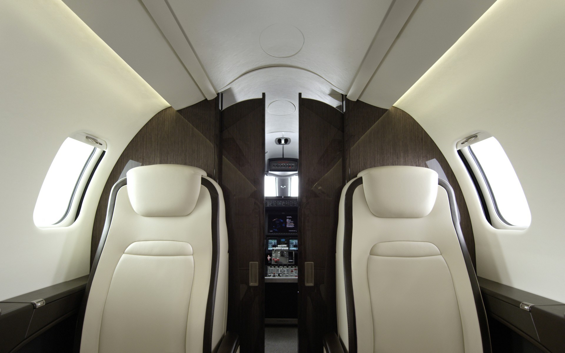 Learjet 75 interior