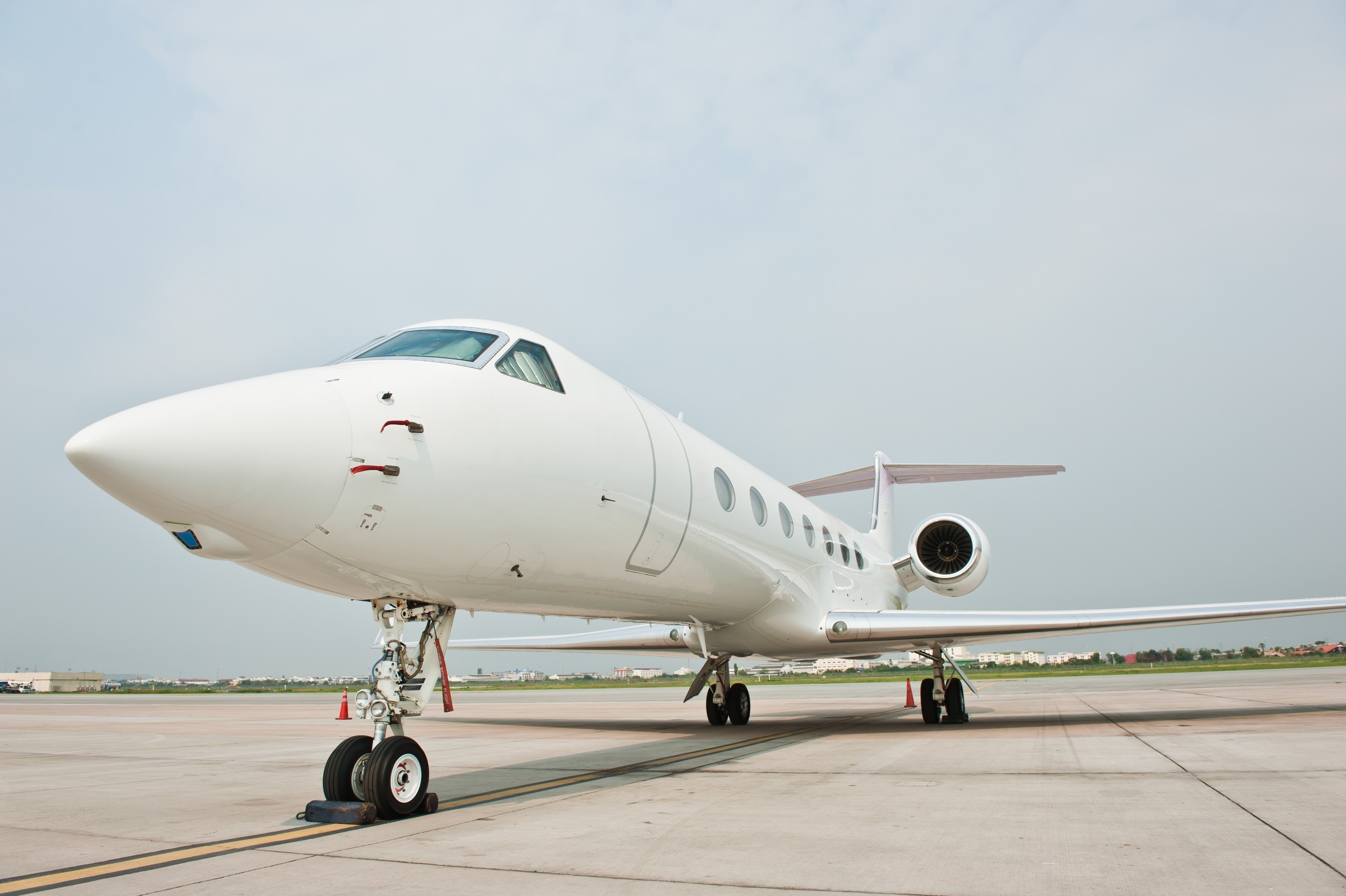 How Much Does It Cost to Charter a Private Jet?