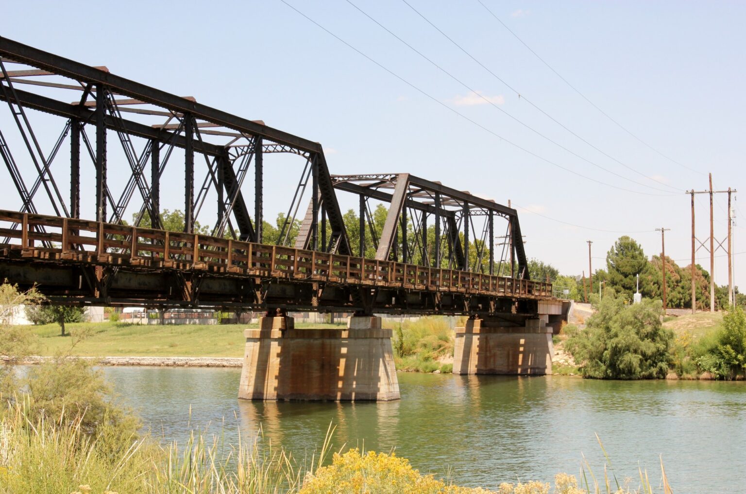 Carlsbad NM Private Jet and Air Charter Flights