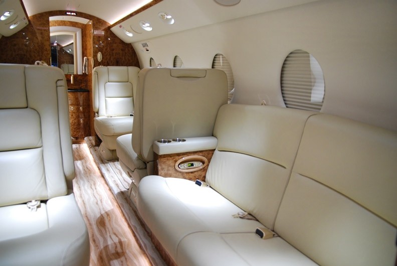 Gulfstream G150 interior 1