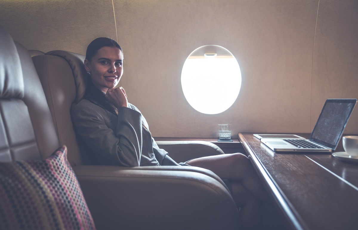 First class vs private jet charter – a pointless debate