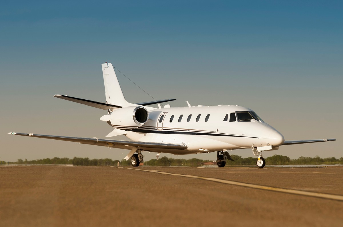 Private Jet Charter Houston to Santa Fe