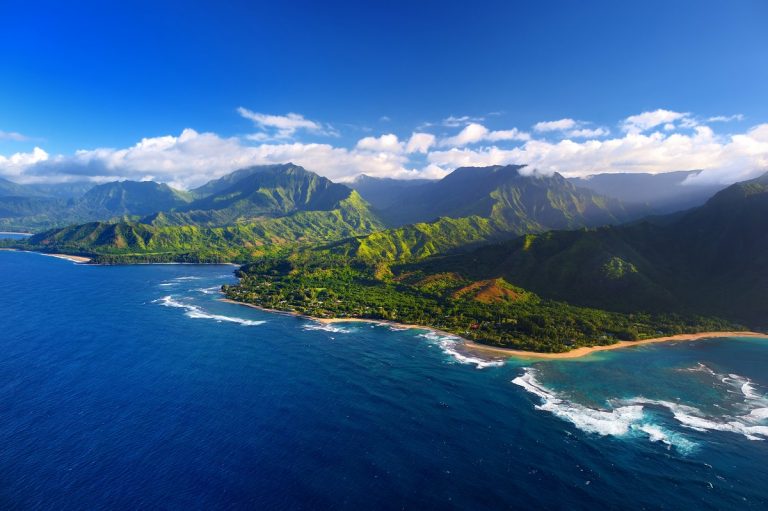 Hawaii Private Jet and Air Charter Flights