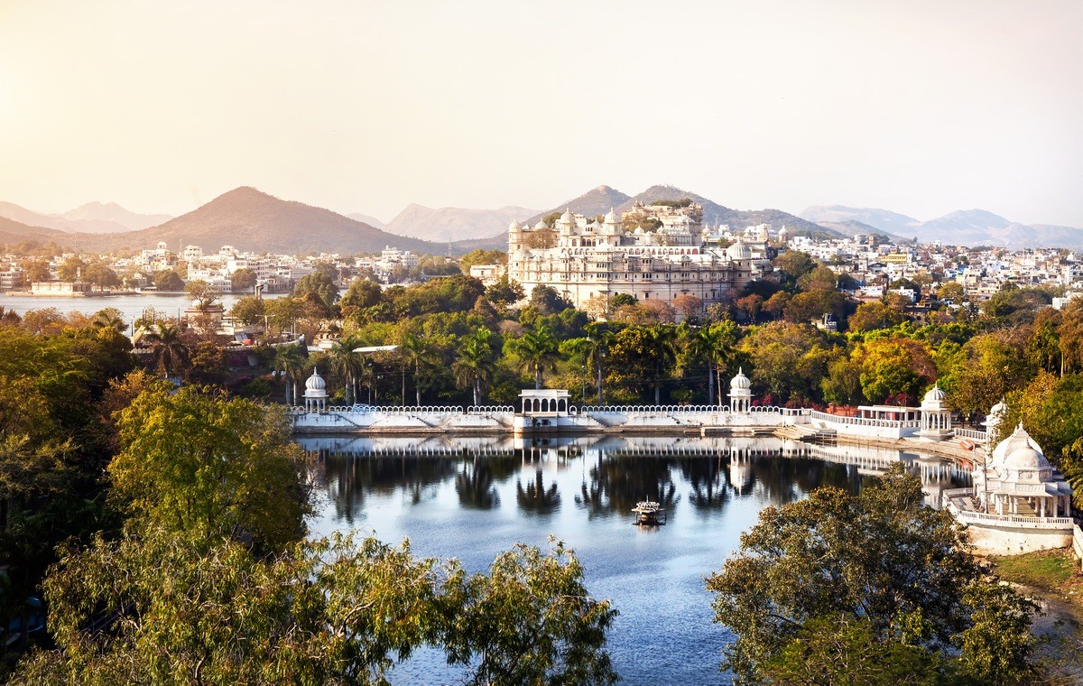 Udaipur Private Jet and Air Charter Flights