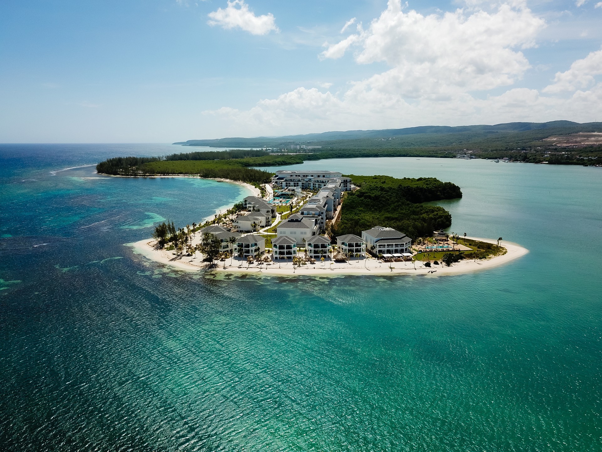 Montego Bay Private Jet and Air Charter Flights