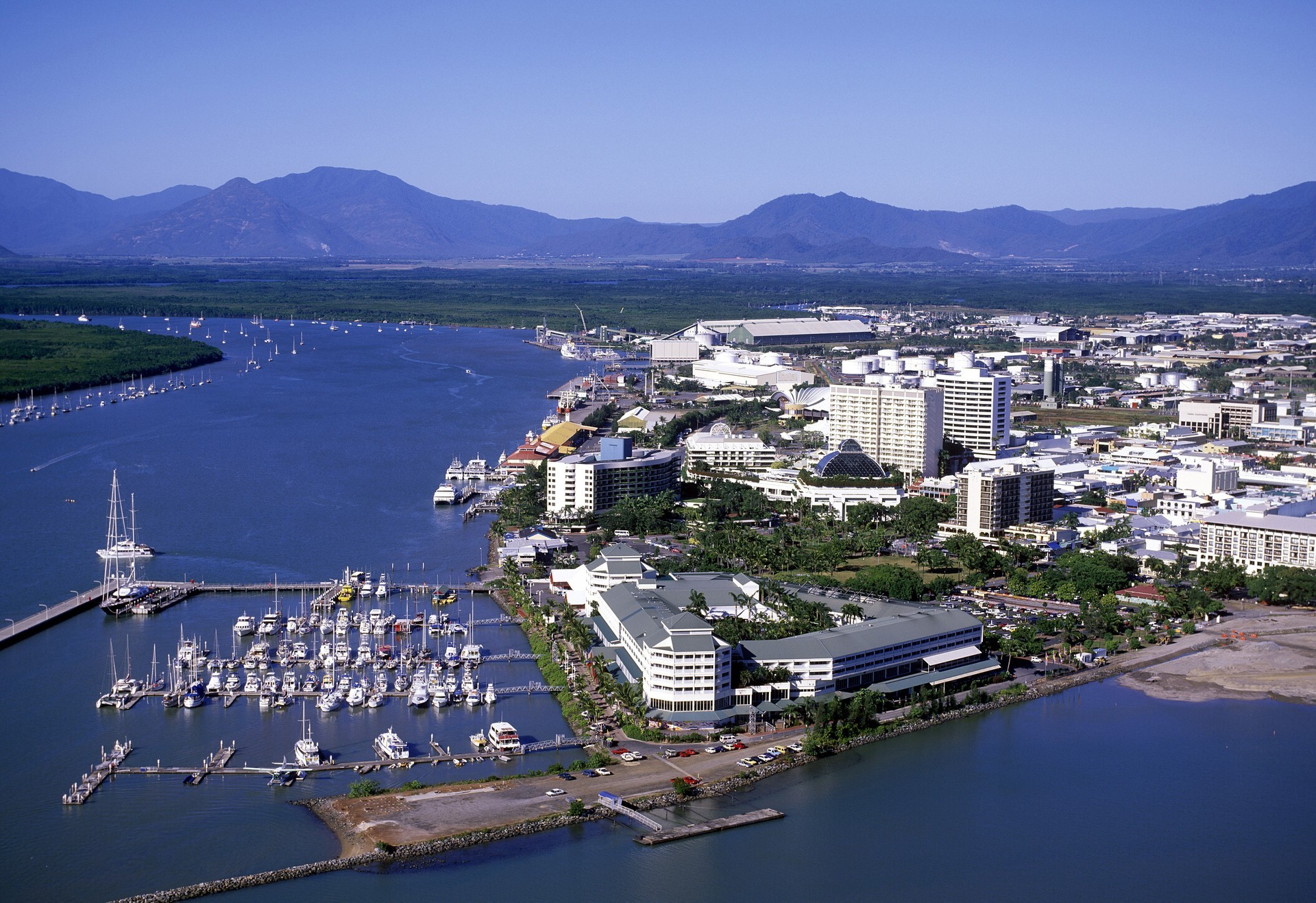 Cairns Private Jet and Air Charter Flights