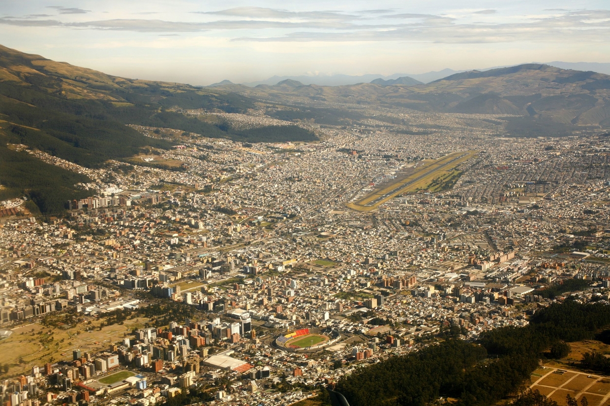 Quito Private Jet and Air Charter Flights