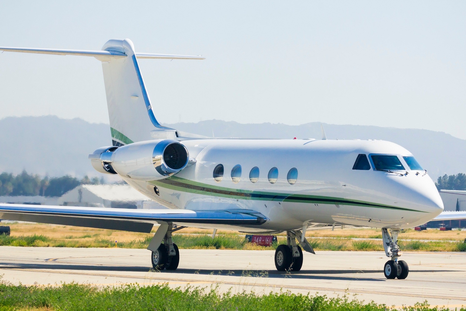 Gulfstream G300 Private Jet Charter