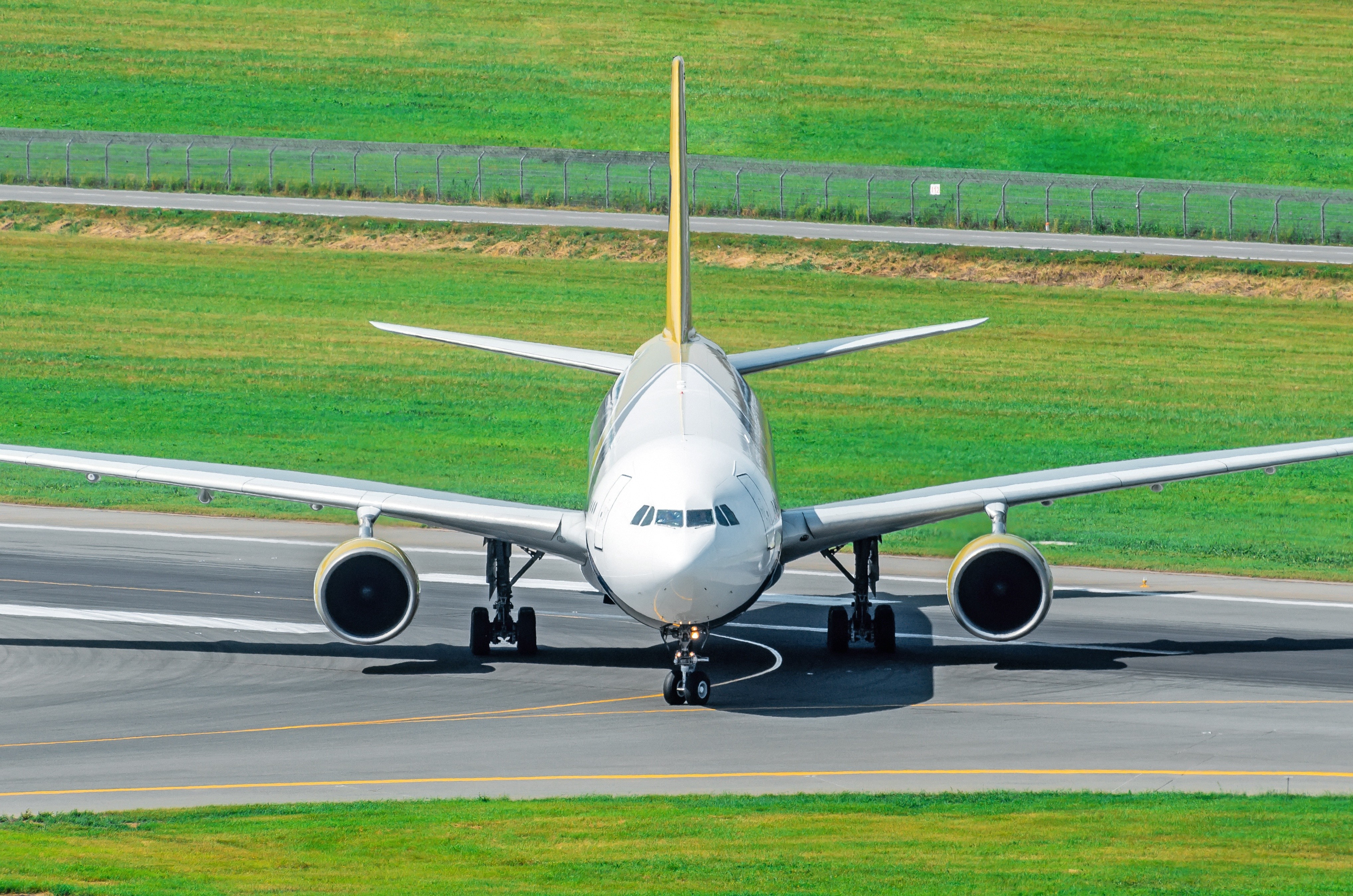 Airbus ACJ330-200 jet charter