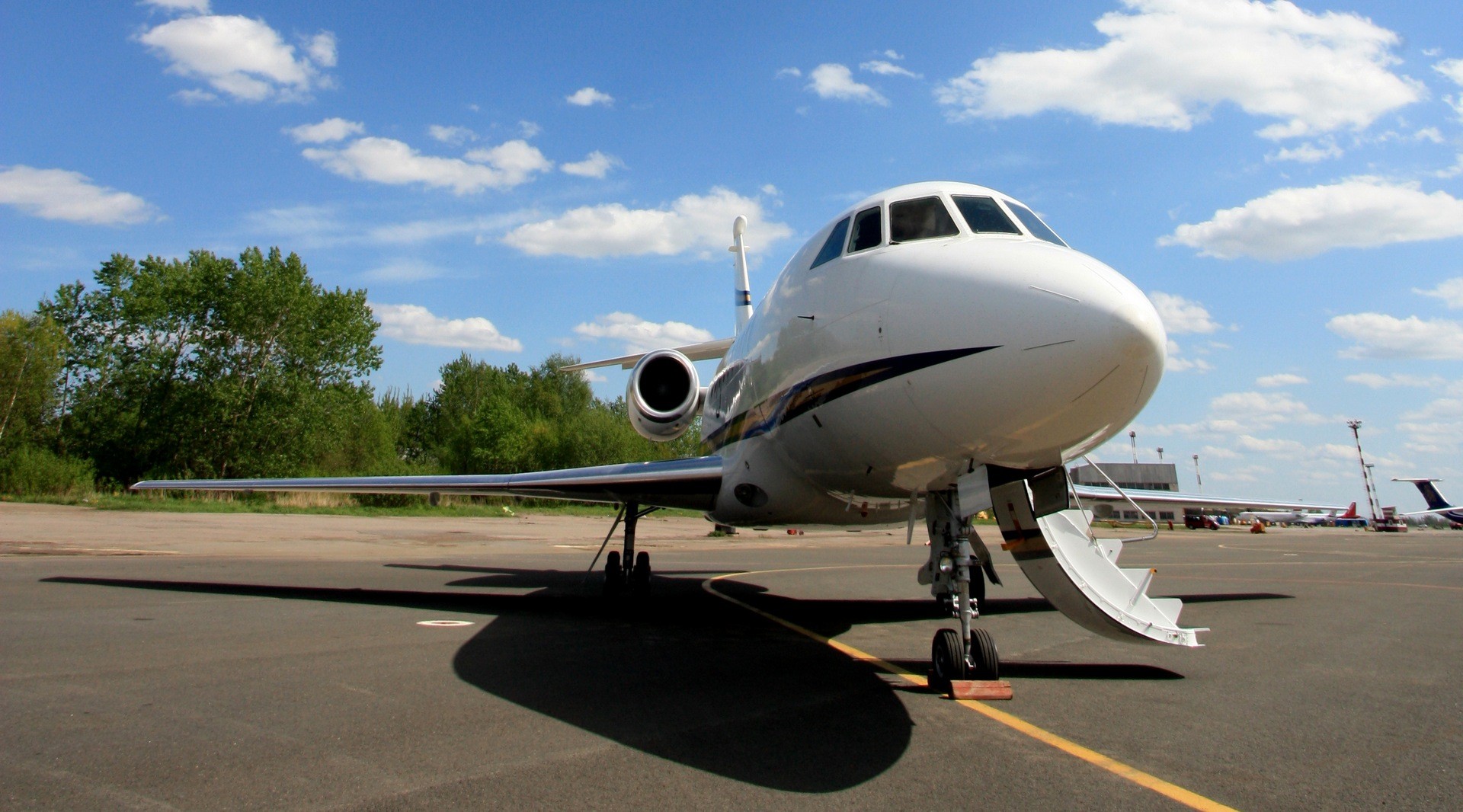 Dassault Falcon 10 Private Jet Charter