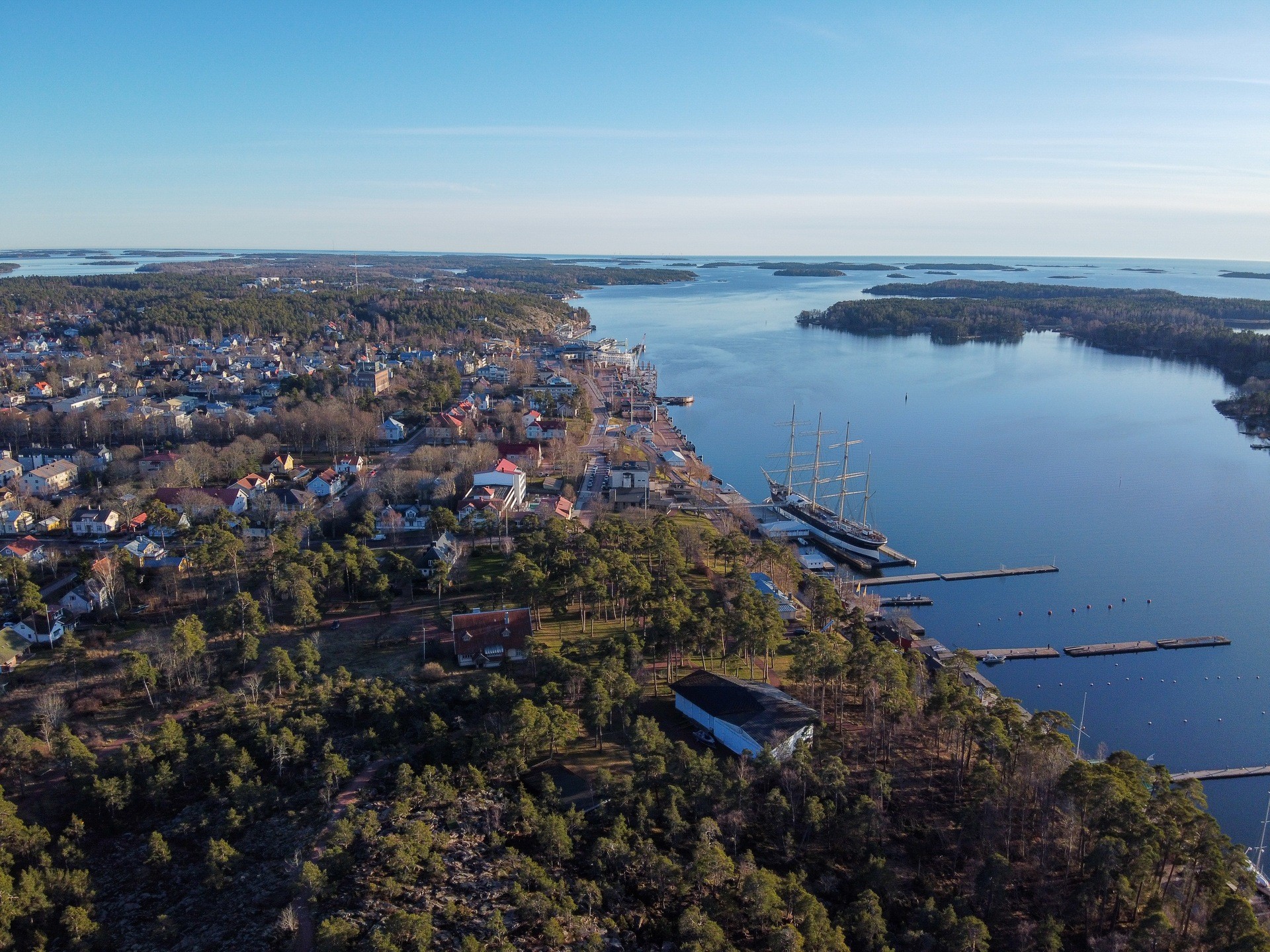 Mariehamn Private Jet and Air Charter Flights
