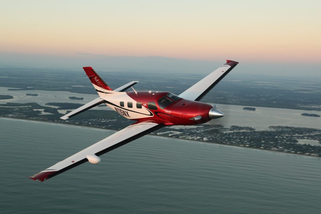 Piper M600