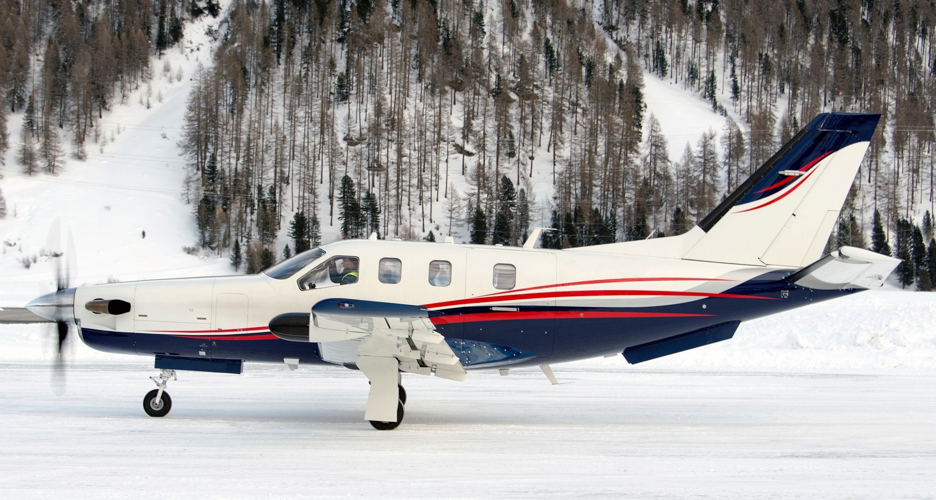 Socata TBM 850 Private Jet Charter