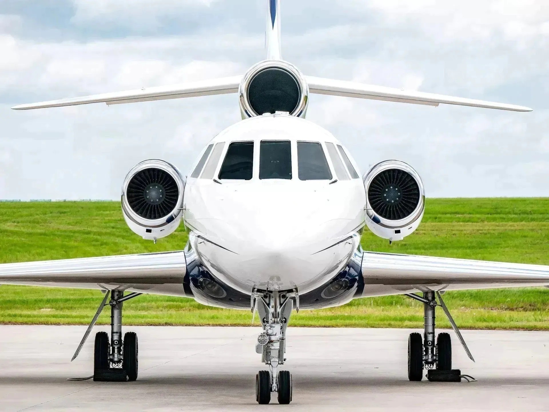 Poplar Private Jet and Air Charter Flights
