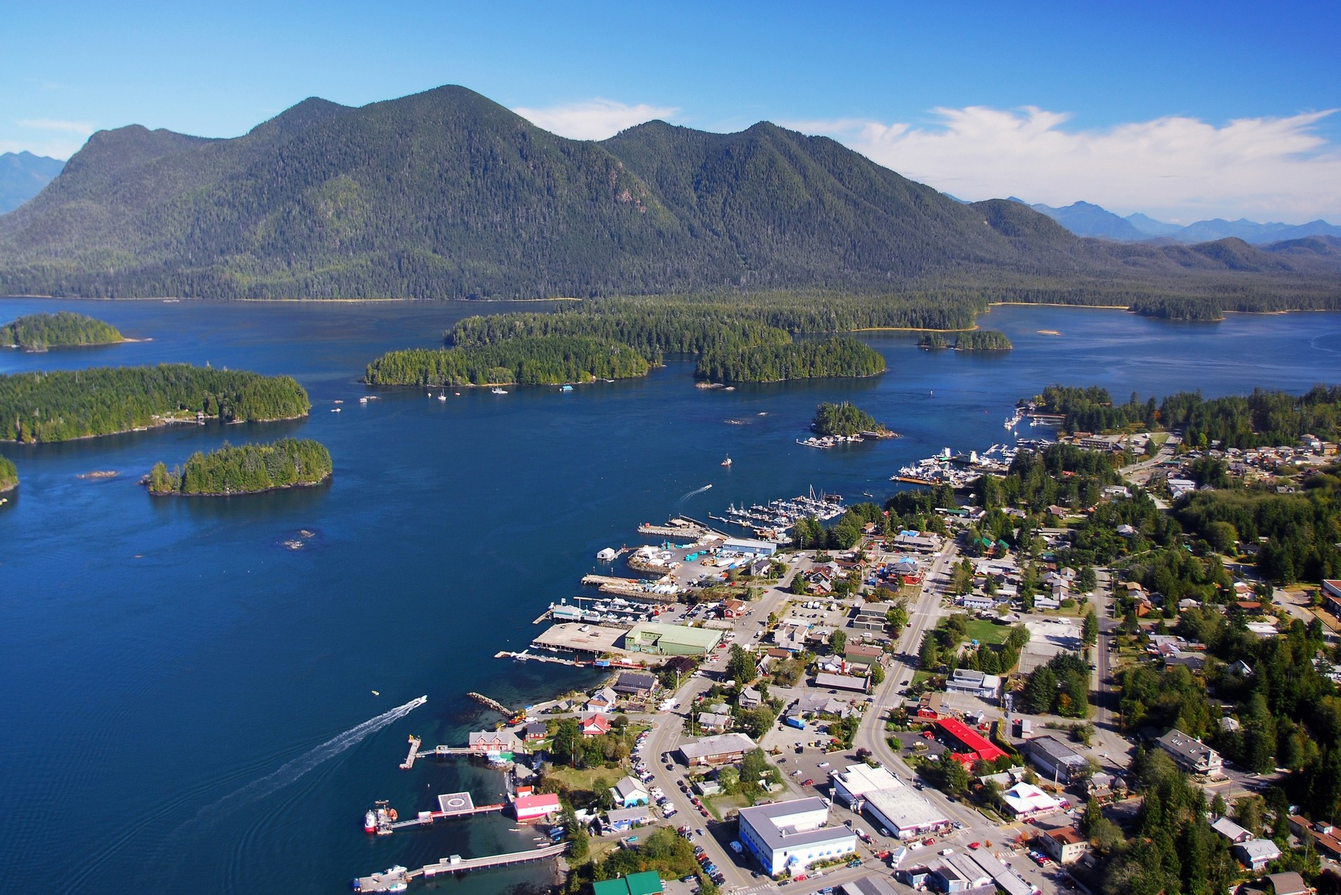 Tofino Private Jet and Air Charter Flights