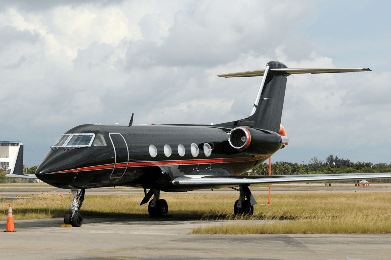 Private Jet Charter to New York Fashion Week