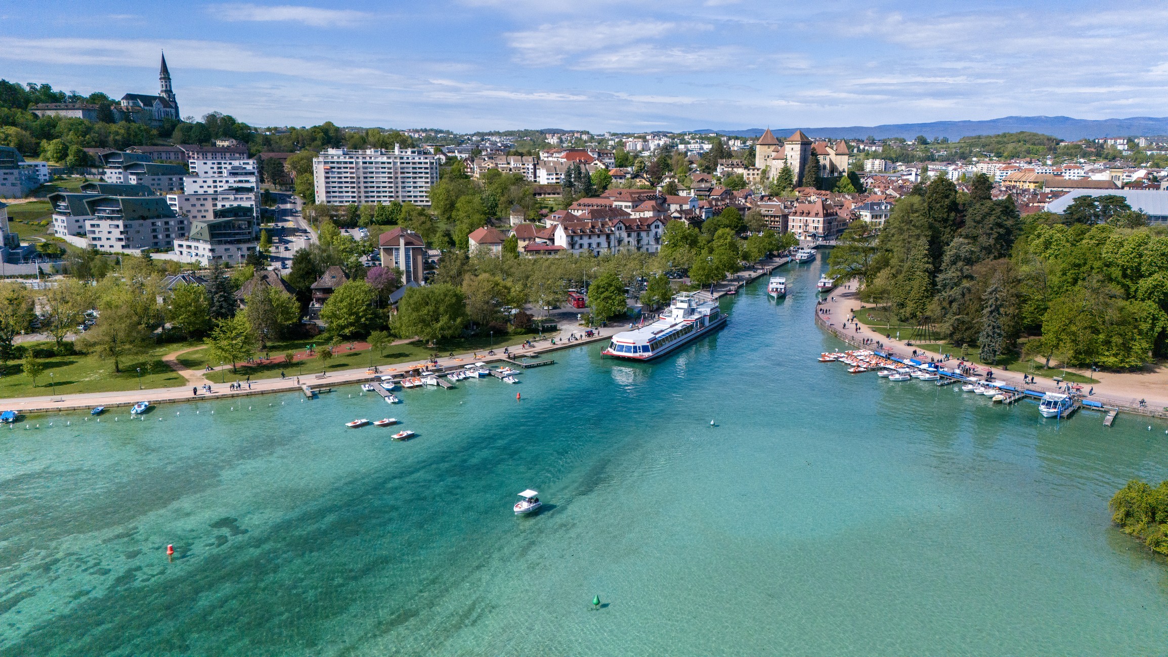 Annecy Private Jet and Air Charter Flights